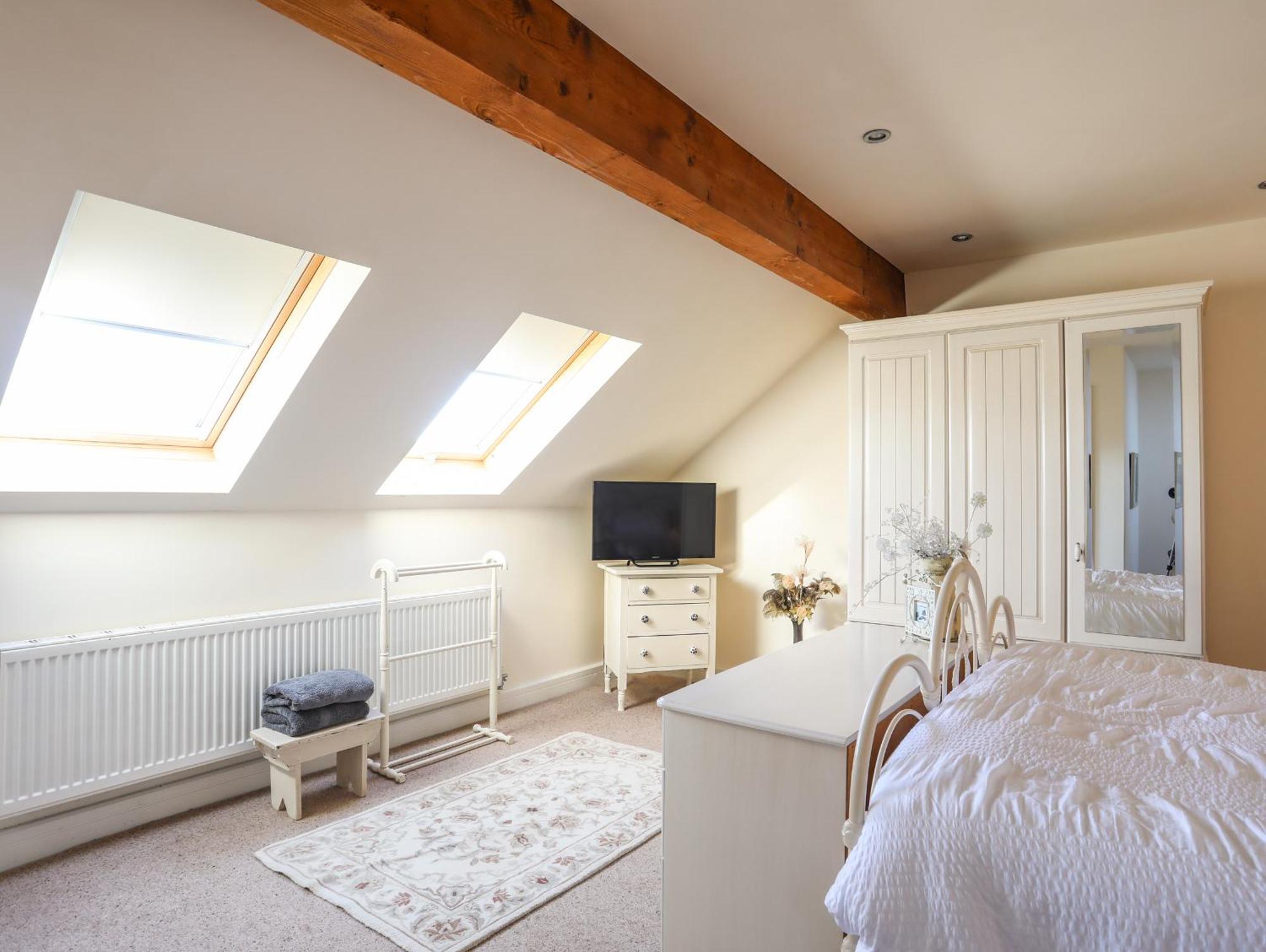 Cosy Barn Villa Dwyran Exterior photo